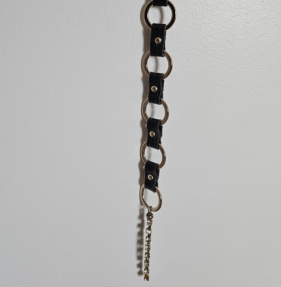 D.i.a Gyaru Rhinestone Black and Gold Chain O Ring Belt - Picture 10 of 12